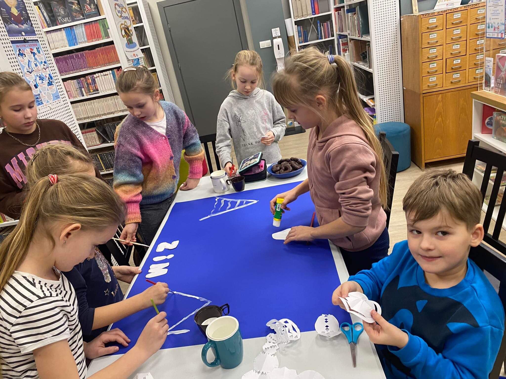 325505394_910141520421501_7460860818901850636_n