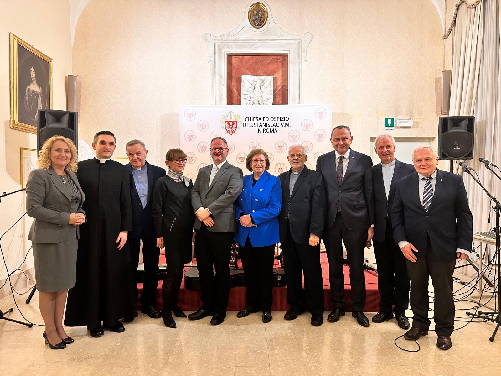 19d2786a-6e28-4ab1-aa4d-eaa8735dd21e